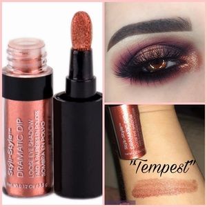 Dramatic Dip Loose Eyeshadow Tempest